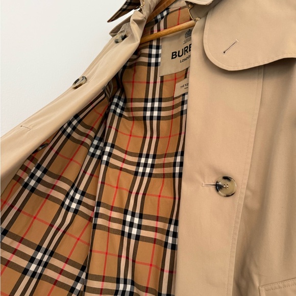 Burberry Heritage Trench - Picture 6 of 11